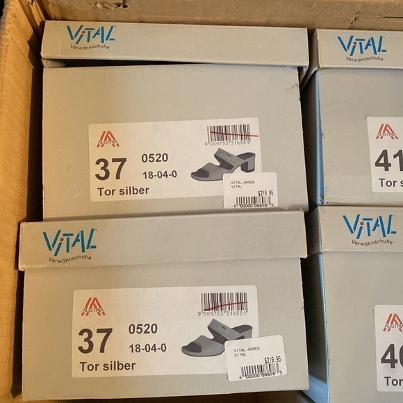 Vital Shoes tor silber mules in silver - Picture 8 of 13